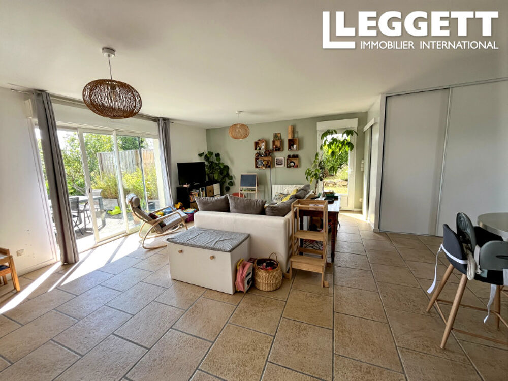 Vente Maison Superbe maison au calme avec piscine dans un cadre de campagne vallonnée, plus qu'à poser ses valises. Marsac