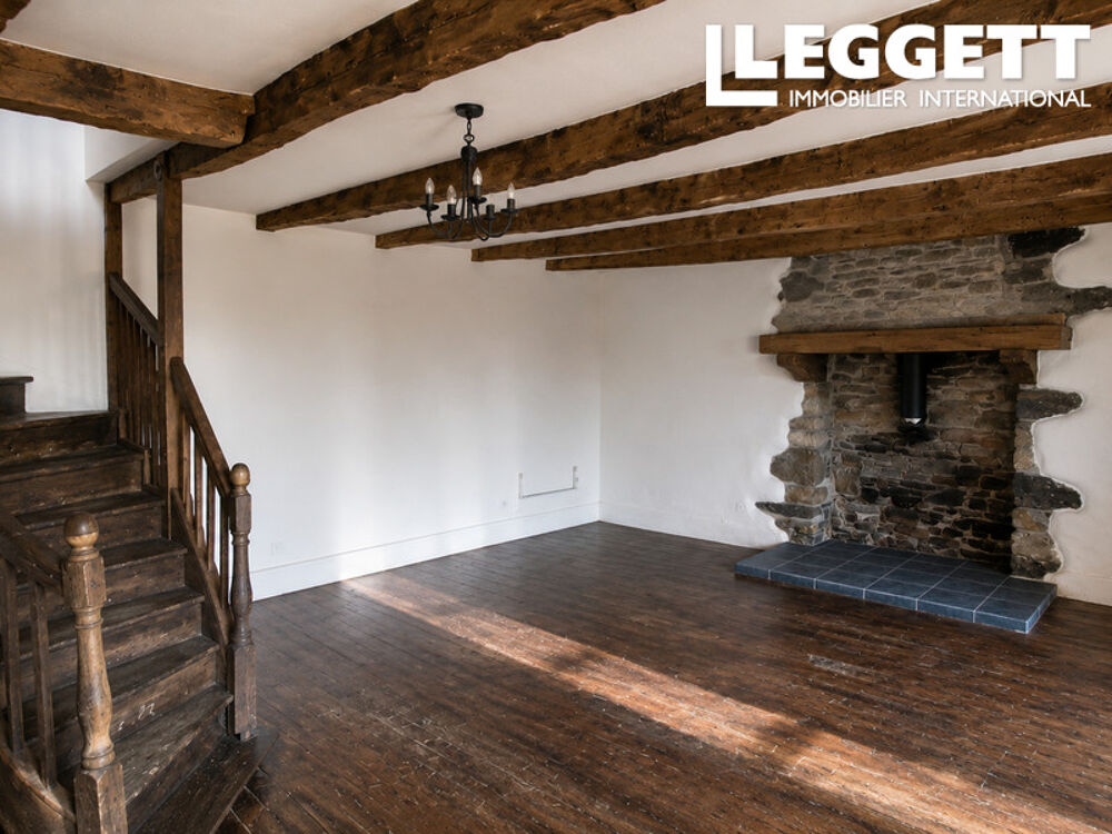 Vente Maison Maison en pierre de 4 chambres avec plusieurs dépendances et fort potentiel de rénovation  - 1876m2 de terrain Le menÉ