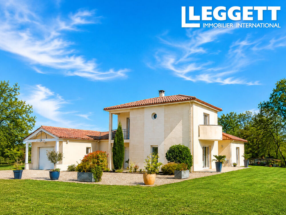 Maison 6 pièces 170 m² · à Sarlat-la-Canéda · 170 m² · 530 400 €