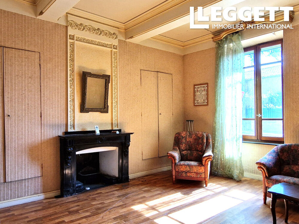 Vente Maison Grande maison vigneronne T5 à rénover, potentiel de T8, avec dépendance, garage double, cour et jardin arboré. Cruzy