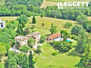Vente Maison Trois belles maisons avec piscine sur un terrain de 1,8ha avec des vues magnifiques de Pyrénées BÉzac