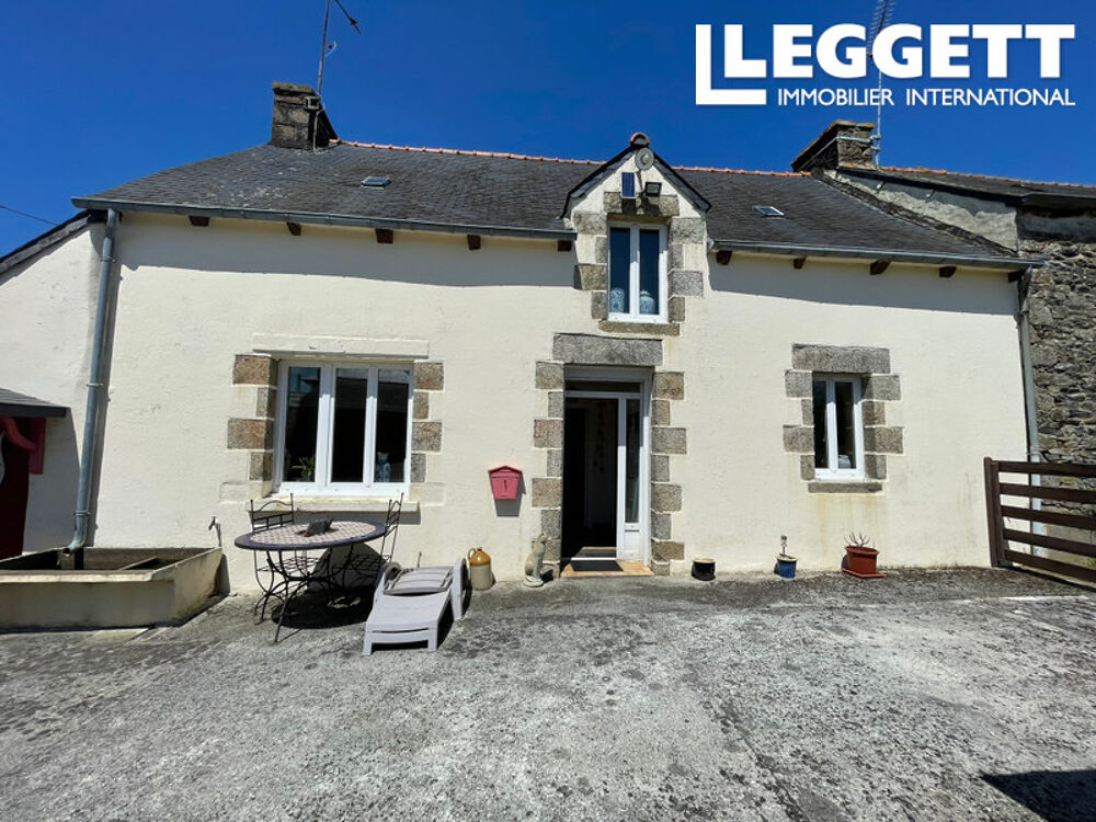 Deux maisons situées dans un endroit calme, avec un terrain, idéal pour les chevaux ou le bétail