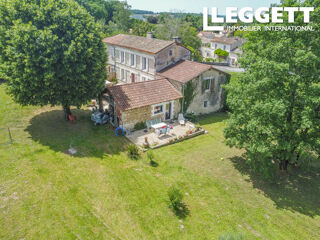  Maison � vendre 9 pi�ces 268 m�