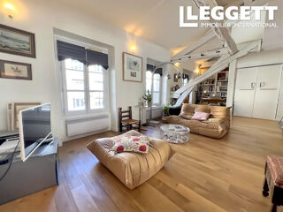 Vente Appartement PARIS 17e TERNES, appartement duplex, 2P (T2) 45m2 pondérée, dernier étage, imm. de 1840 sans voisinage direct Paris 17