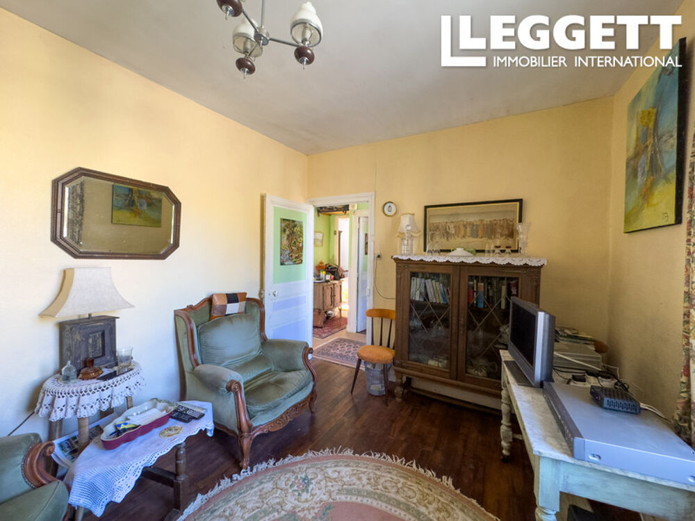 Vente Maison Maison de 4 pièces et 90 m² avec petit jardin, dans le bourg de Dournazac Dournazac