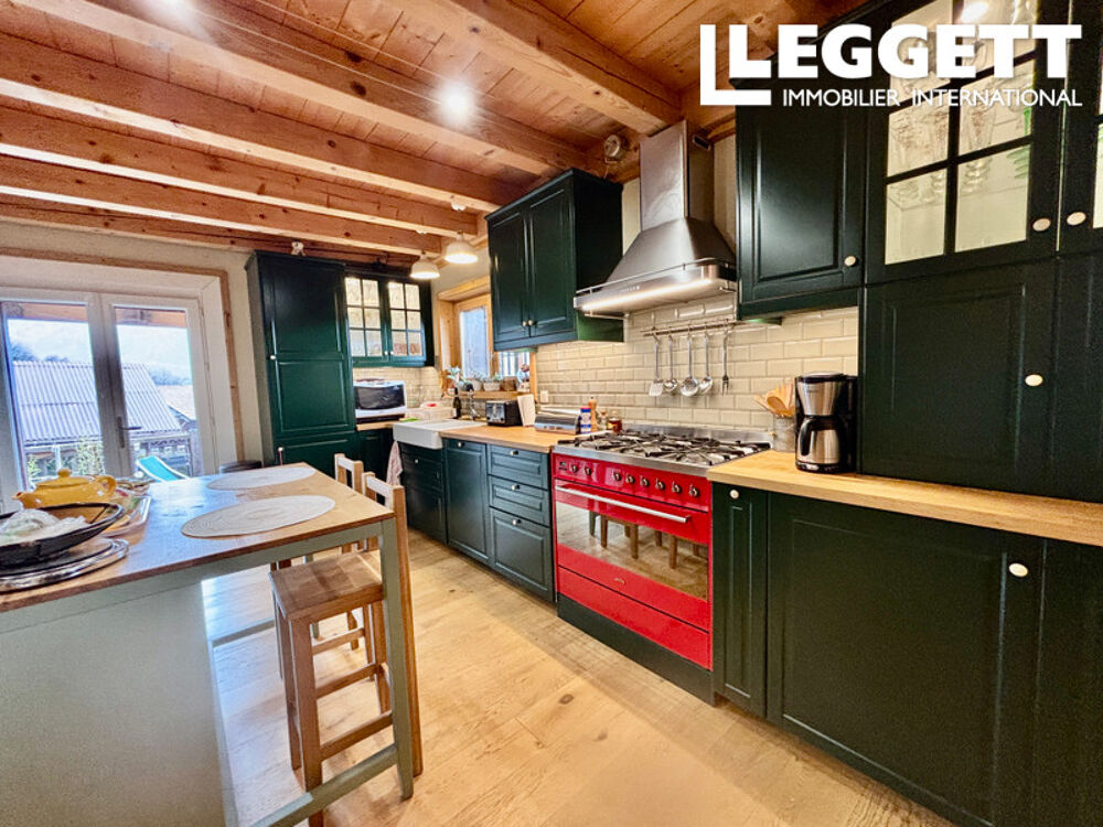 Vente Maison Chalet de 5 chambres à vendre à Passy, dans la vallée de Chamonix, Emplacement ensoleillé avec vue imprenable. Passy