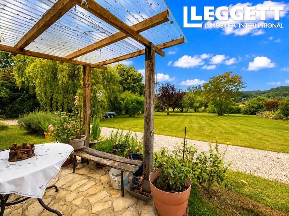 Belle maison familiale avec vue panoramique, grand jardin et logement indépendant pour recevoir amis