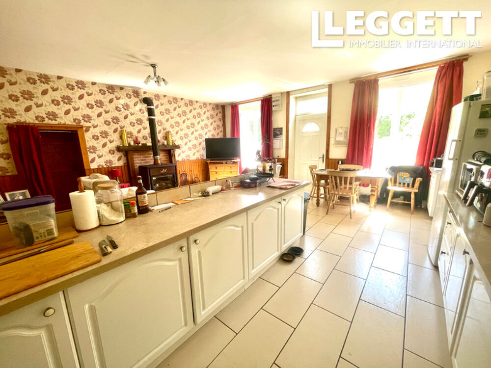 Vente Maison Spacieuse maison de village avec maison secondaire, grand atelier et hangar ? Idéale pour une famille/business LigniÈres-orgÈres