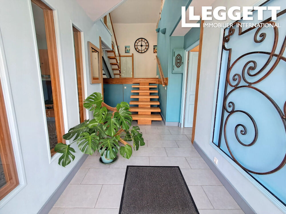 Vente Maison Grange réaménagée avec 4 chambres ,4 salles de bains, idéale comme résidence principale, ou Chambres d'Hôtes Bresdon