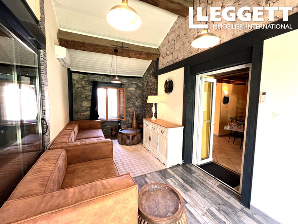 Vente Maison Deux maisons de village indépendantes avec cour, garages et vue Pyrénées ? Montagne Noire, proche Carcassonne VillaniÈre