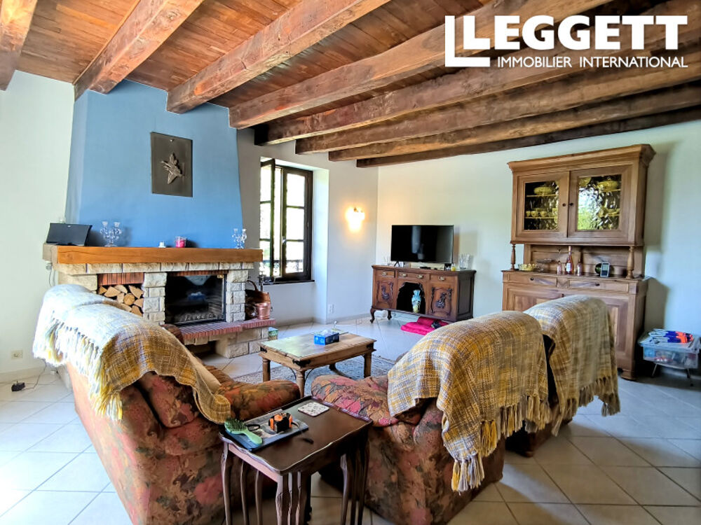Vente Maison Une magnifique ferme traditionnelle française située dans un hameau tranquille - prêt à être habité Val-d'oire-et-gartempe
