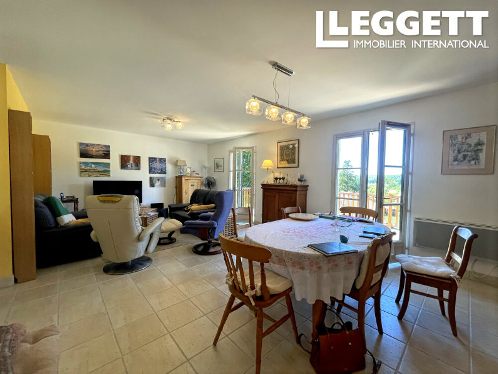 Vente Maison Maison de plain-pied avec 3 chambres, terrasse et vue dégagée, à proximité de Lalinde Badefols-sur-dordogne
