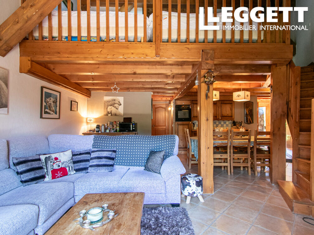 Spacieux appartement en duplex de 3 chambres avec escalier et entrée privatifs, Les Esserts, Grand Massif