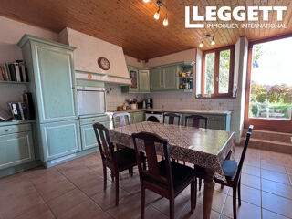  Maison � vendre 9 pi�ces 201 m�