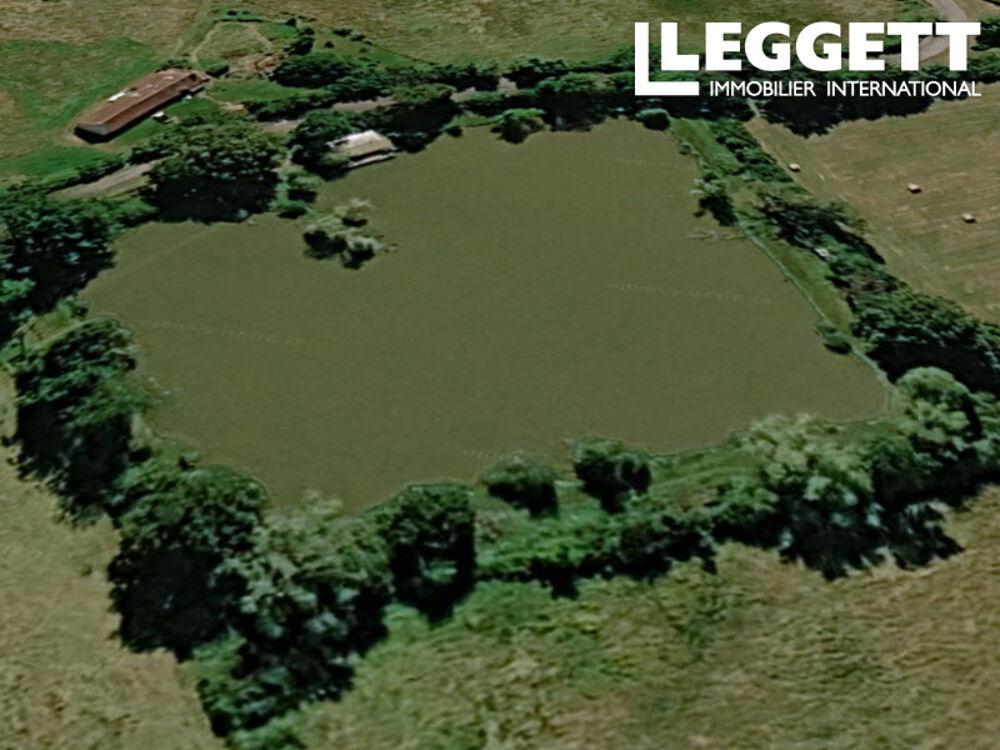 Vente Maison Superbe propriété privée de 1 hectare avec lac, située dans un cadre idyllique à Cher Saint-pierre-les-bois