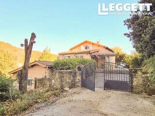  Maison � vendre 8 pi�ces 198 m�