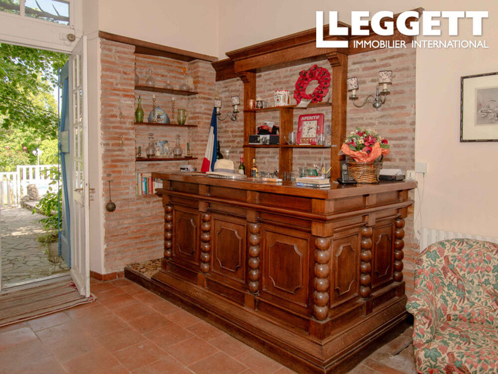 Vente Maison Charmante maison de village de 250 m² habitables offrant de beaux volumes, un parc, étange le tout sur 4400 m2 Rieux-volvestre