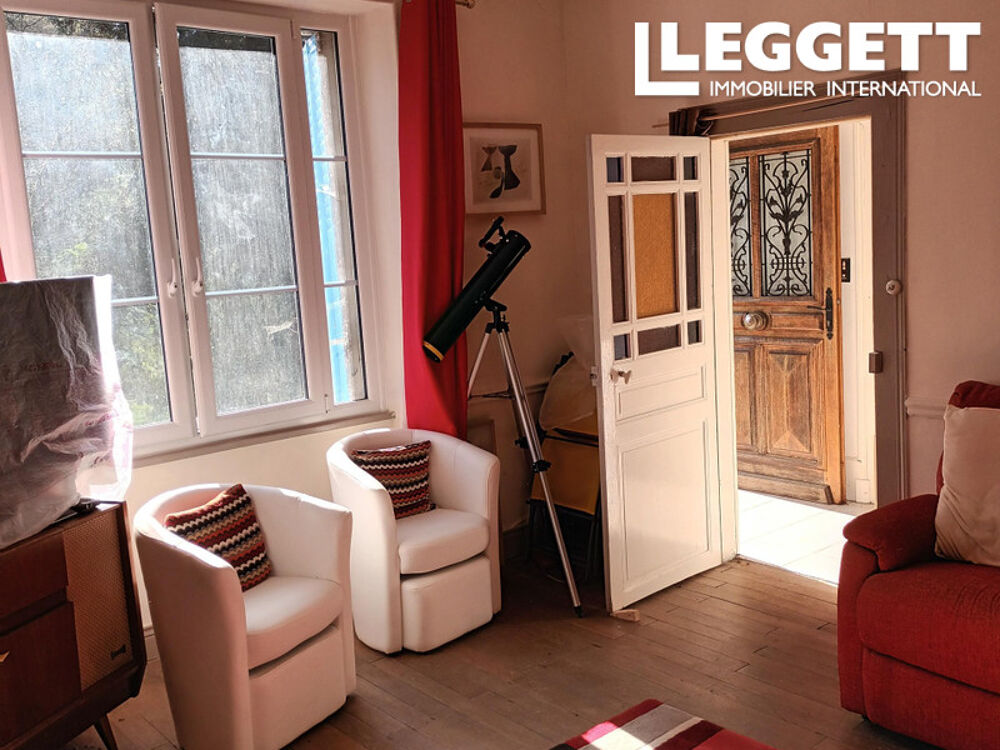 Vente Maison Maison individuelle de campagne, située sur un terrain privé comprenant des dépendances, un garage et un ateli Janaillat