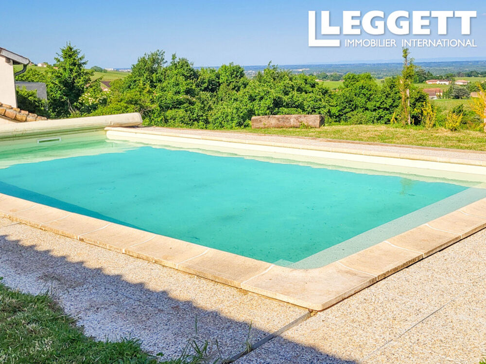 Maison 12 pièces 311 m² · à Saint-Amour-Bellevue · 311 m² · 625 000 €
