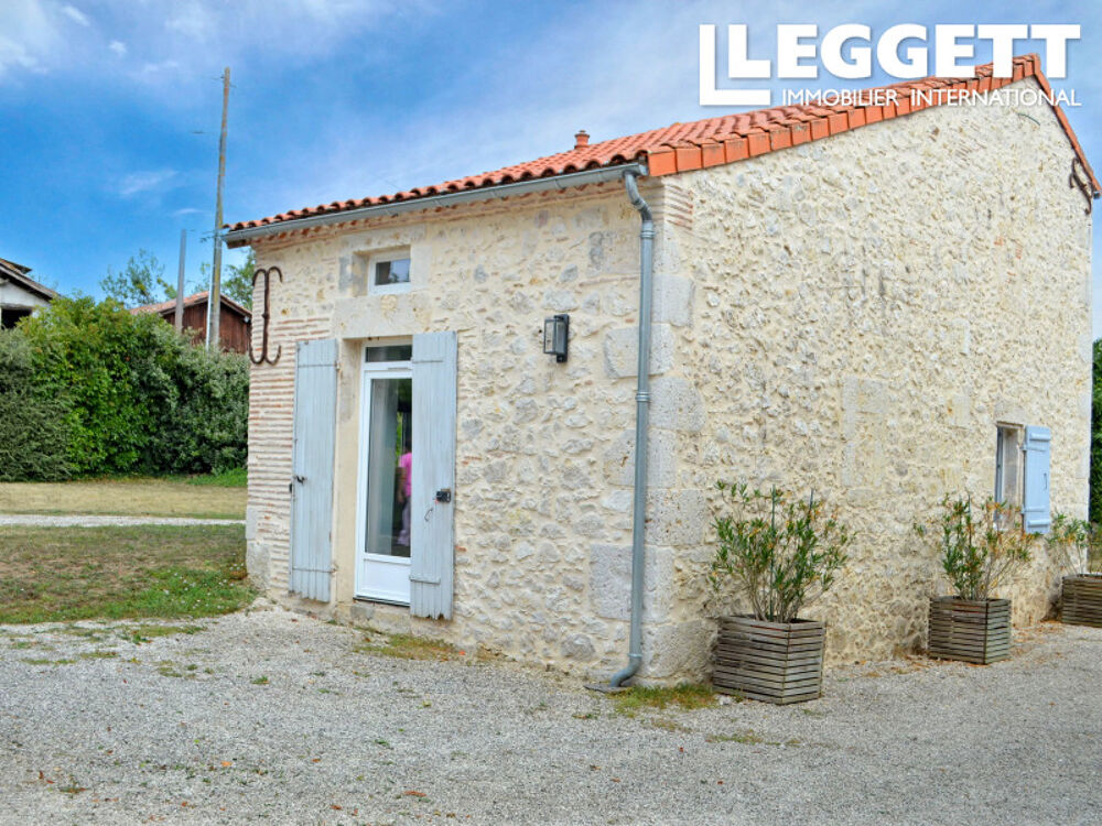 Maison avec gîte dans petit hameau tranquille a quelques minutes du village fortifié de Vianne