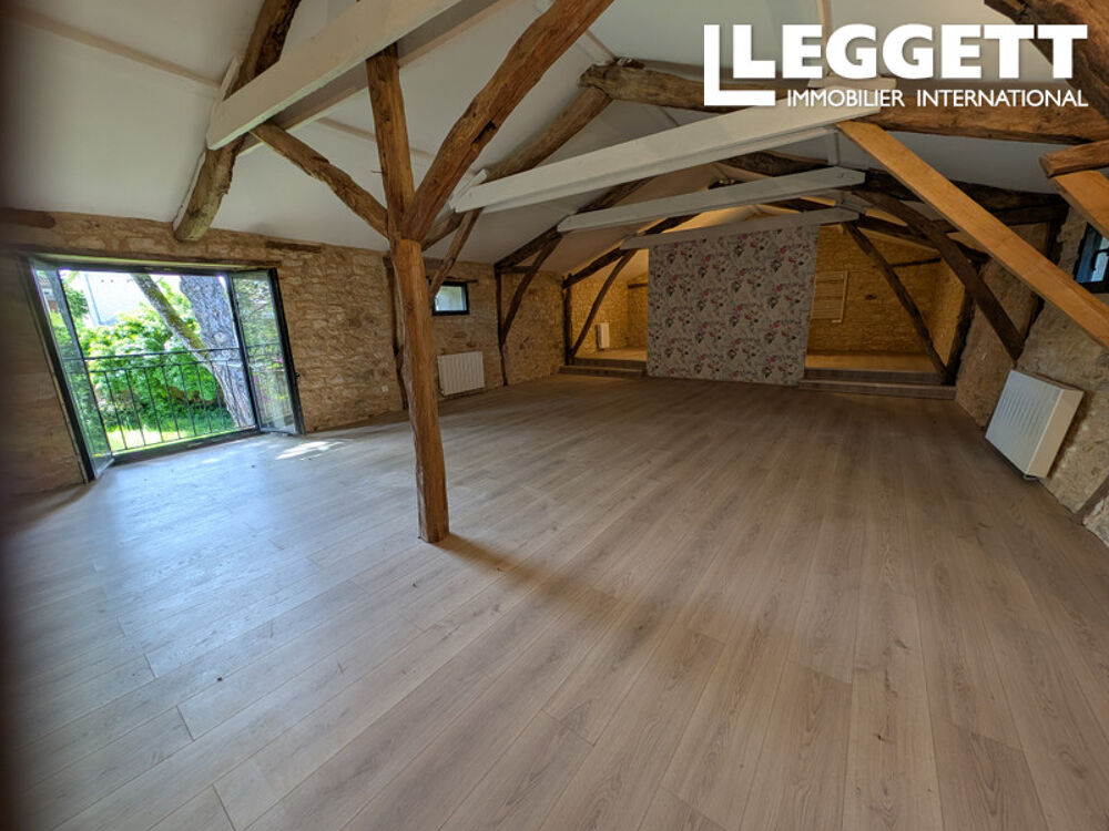 Vente Maison Jolie maison spacieuse de 232 m² (4/5 chambres) avec beau jardin clos près de Lalbenque et Cahors Cremps
