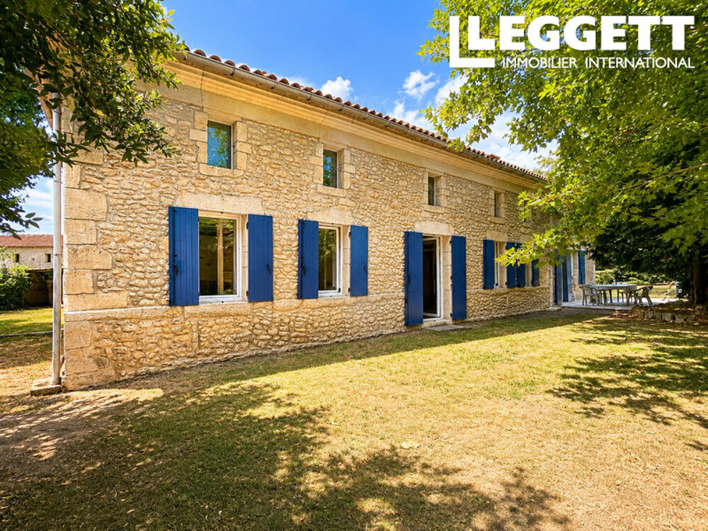Maison 9 pièces 254 m² · à Générac · 254 m² · 265 000 €