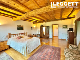  Maison � vendre 6 pi�ces 230 m�