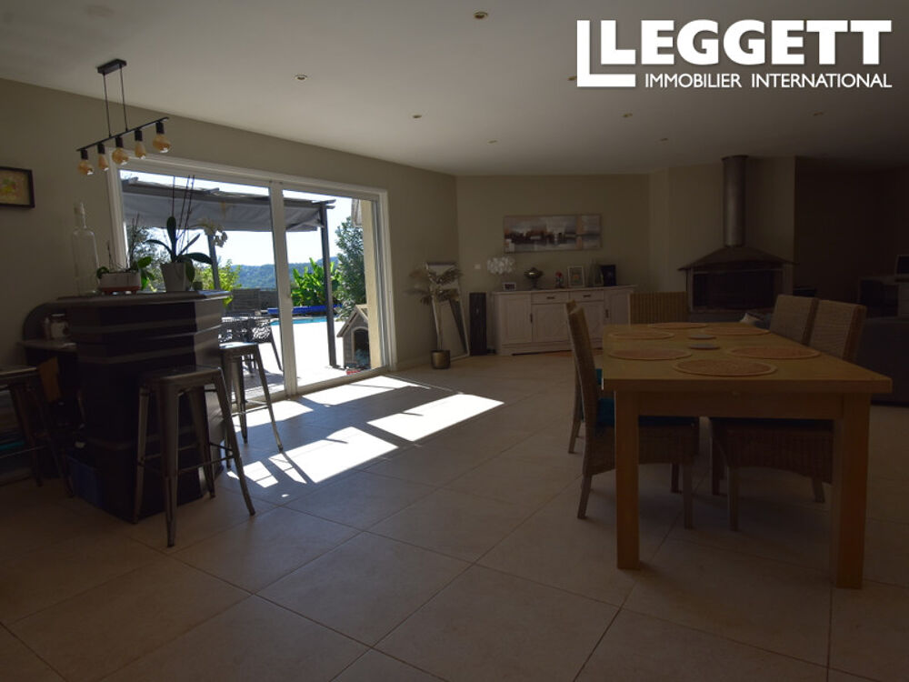 Vente Maison Modern 4 bedroom house, swimming pool, terrace with fenced garden,  sought-after location  20ms from Brive Terrasson-lavilledieu