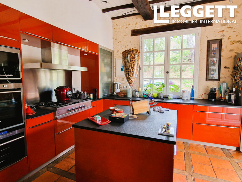 Vente Maison Propriété périgourdine du XVIIIe siècle avec piscine, étang et gîte près de Bergerac Église-neuve-d'issac