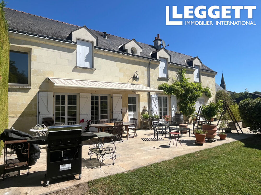 Vente Maison Proche Chinon. Maison en tuffeau de 4 chambres avec son gîte de 2 chambres, en très bon état. Jardin, piscine. Cinais
