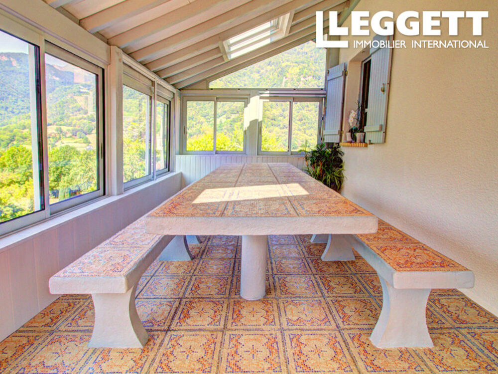 Vente Maison SUPERBE VILLA PROCHE LARUNS + JARDIN D'HIVER & 4 CHAMBRES + SKI À 15MN + VUE IMPRENABLE SUR LES MONTAGNES... Laruns