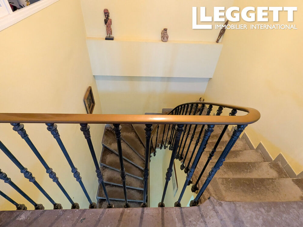 Vente Maison Maison de caractère de 8 pièces à Cessenon-sur-Orb ? Idéal chambres d?hôtes ou résidence familiale Cessenon-sur-orb