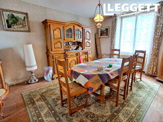 Vente Maison Belle opportunité de rénovation ! Grande propriété de 5 chambres au c?ur de Montemboeuf, en Charente. Montemb?uf