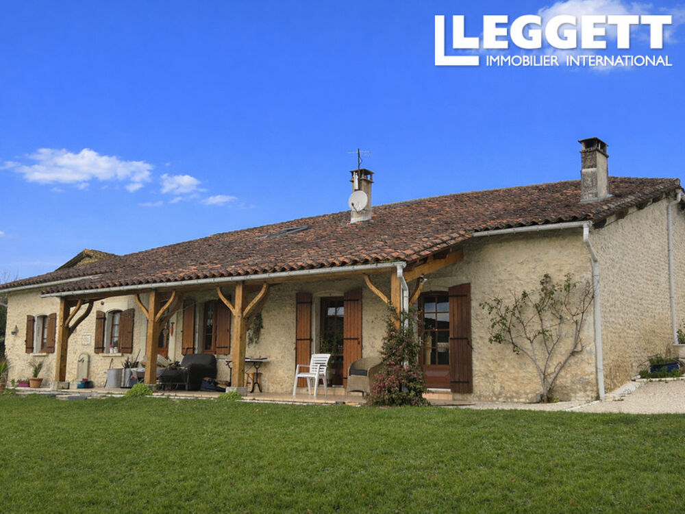 Maison 6 pièces 171 m² · à Curac · 171 m² · 243 800 €