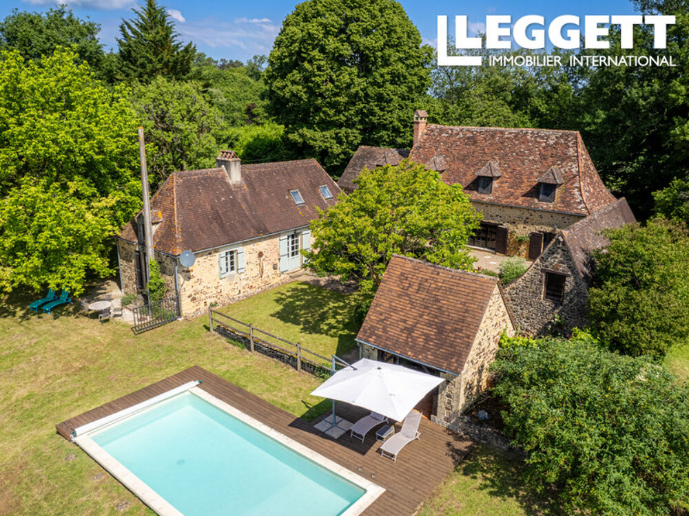 Vente Maison Ensemble de deux maisons en pierre, grange, piscine et vues panoramiques Val de louyre et caudeau