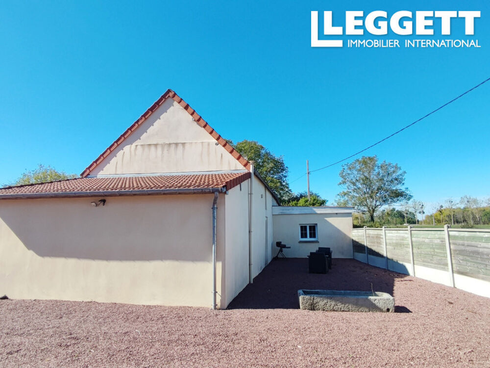Leggett Immo Maison en pierre rénovée ? 3 chambres, 100 m², jardin, garage. Commerces à pied. Isigny-sur-Mer