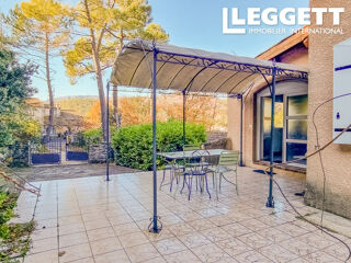  Maison � vendre 8 pi�ces 198 m�