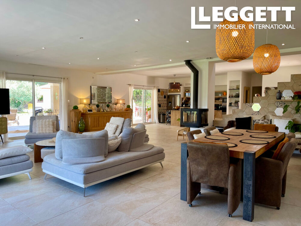 Magnifique Villa Provençale de Caractère avec Piscine et Pool House