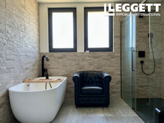  Maison à vendre 10 pièces 235 m²