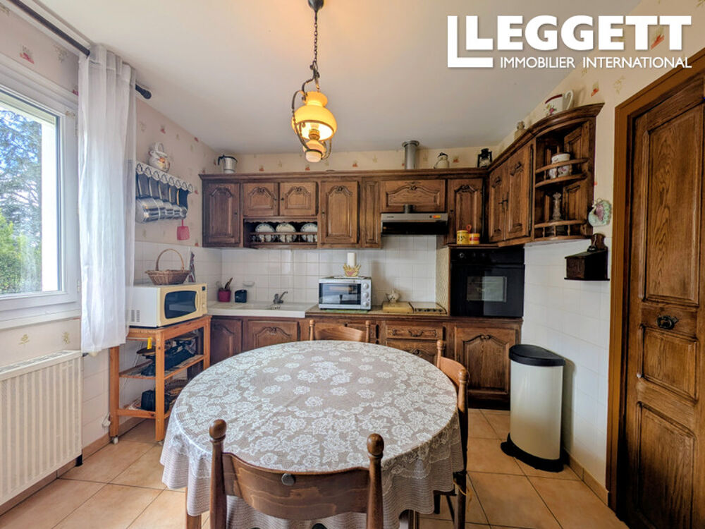 Vente Maison Pavillon 3 chambres avec sous-sol complet ? Centre de Ruffec au calme Ruffec