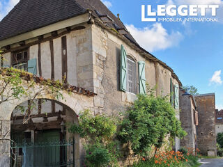  Maison à vendre 15 + pièces 416 m²