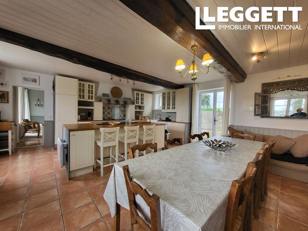 Belle maison en campagne proche de Barenton.
