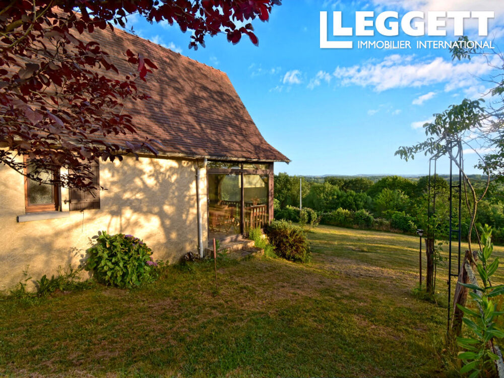 Vente Maison Maison de charme  avec dependances en partie amenagees, grand terrain constructible, cadre bucolique et vues Juillac