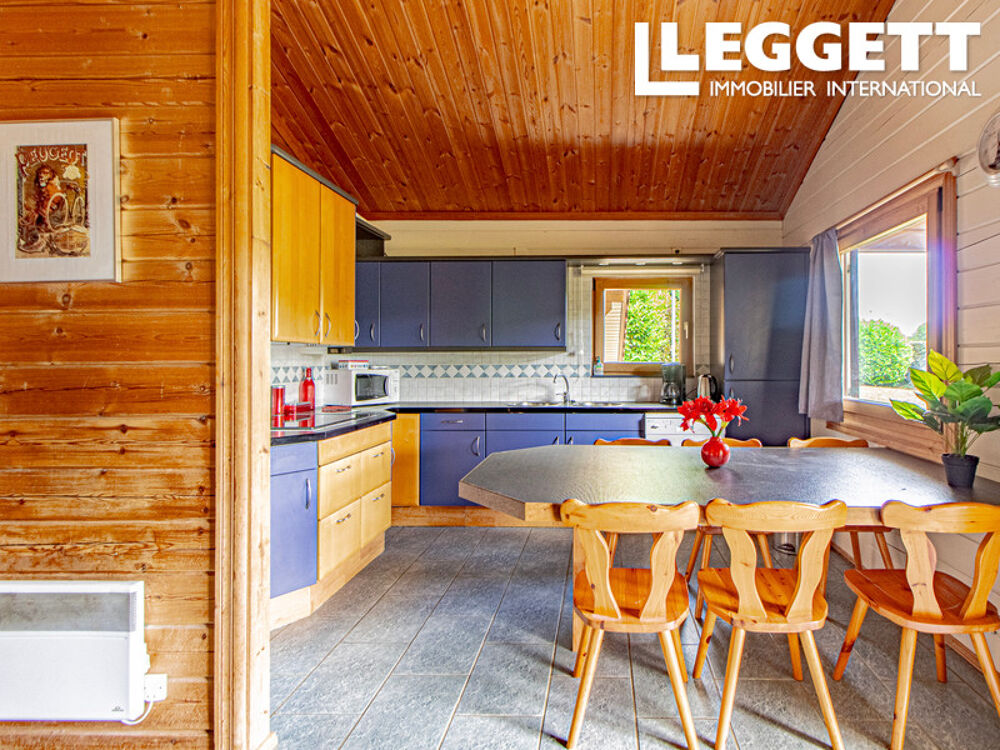 Vente Maison Chalet spacieux avec grande terrasse, jardin privé et excellents équipements Mauroux