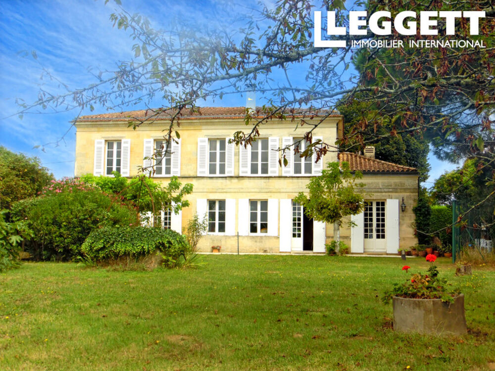Vente Maison Cadre idyllique ! Magnifique vue sur l'estuaire. Maison en pierre avec 4 chambres, grande dépendance et jardin Bayon-sur-gironde