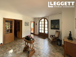  Maison � vendre 11 pi�ces 244 m�