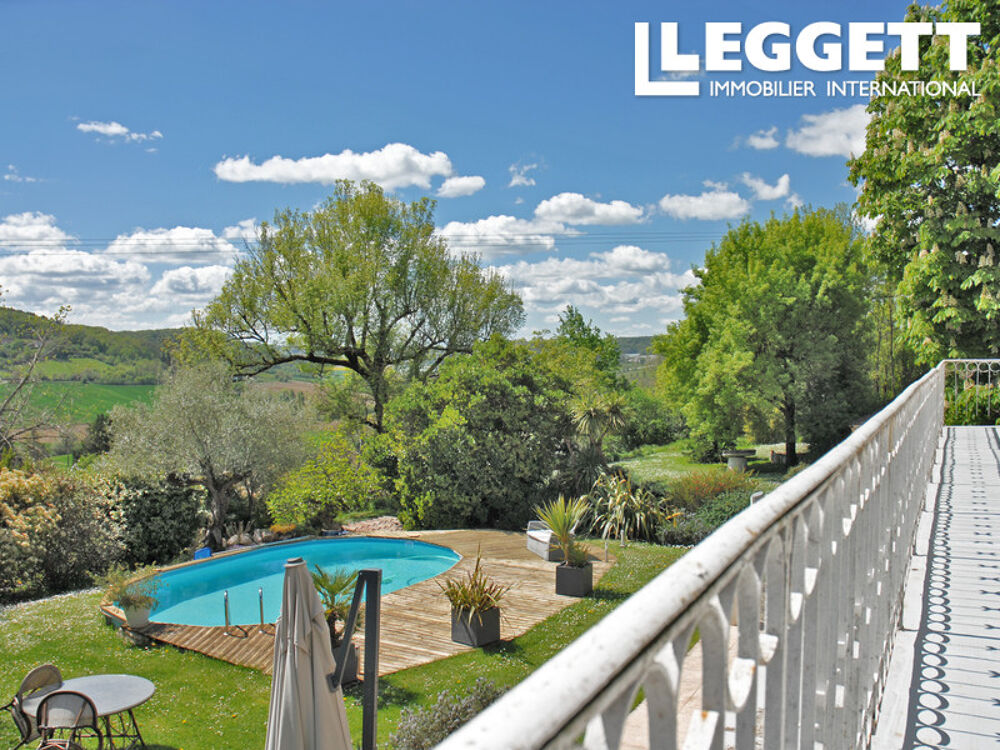 Vente Maison Ancienne ferme de caractère avec une vue imprenable exposée plein sud, piscine et dépendances sur 1.2 ha TrÉjouls