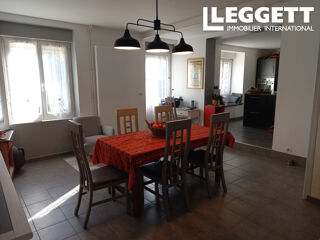  Maison  vendre 8 pices 180 m