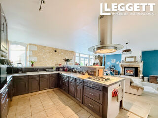  Maison � vendre 10 pi�ces 235 m�