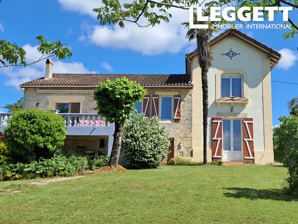 Vente Maison Cadre idyllique, magnifique vue! Maison charmante & atypique, 3 chambres, dépendances, grand terrain. Au calme Bourg